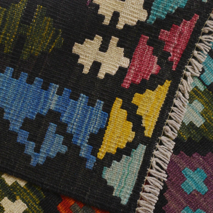 Handmade Vegetable Kilim 5' 2" x 6' 9" - No. AL56974