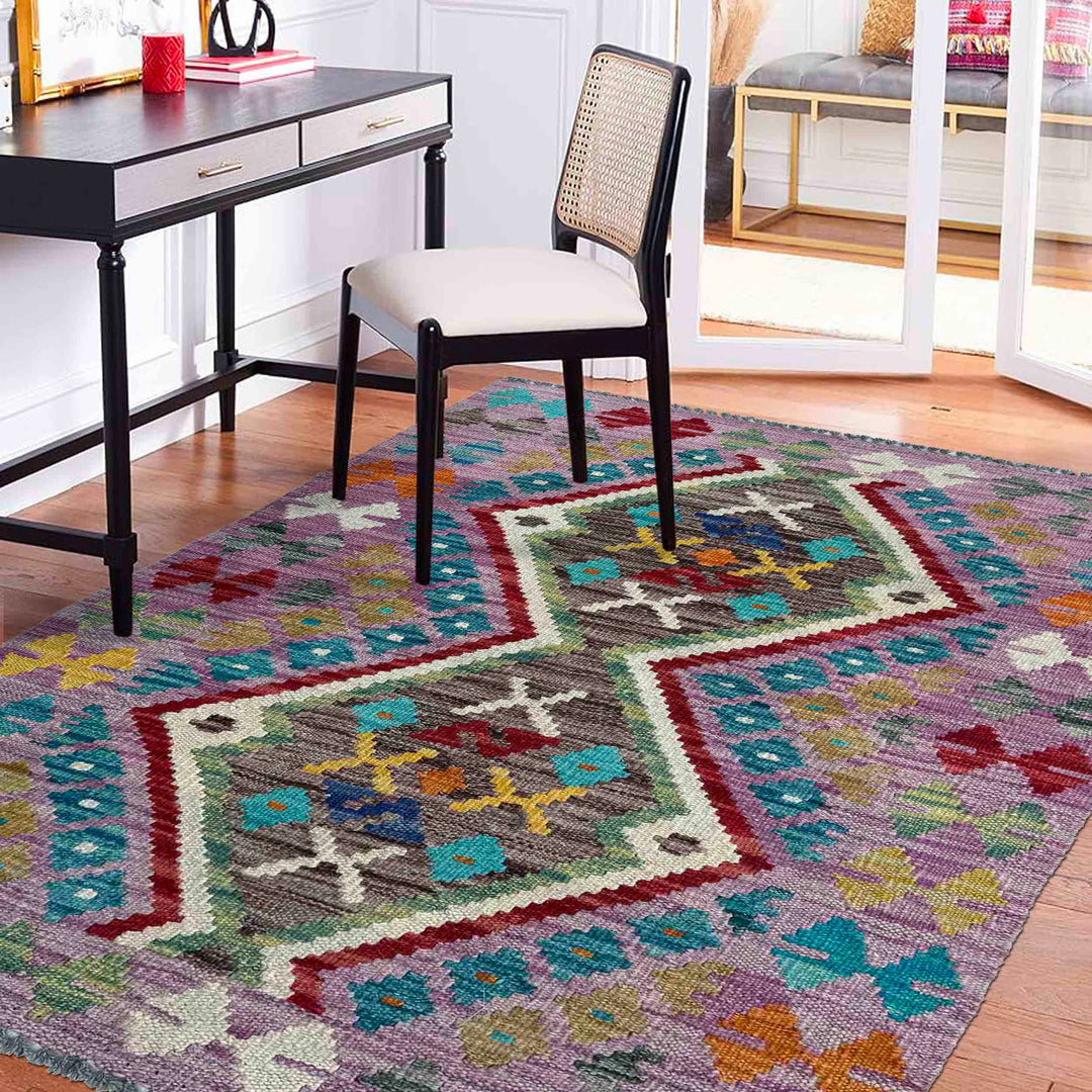 Afghan Vegetable Kilim Rug 2' 7" x 4' 0" Flat-Weave texture