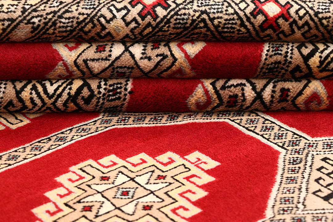 Red Pakistani Jaldar Rug 4' 1" x 6' 10" Hand-Knotted | No. QA10889