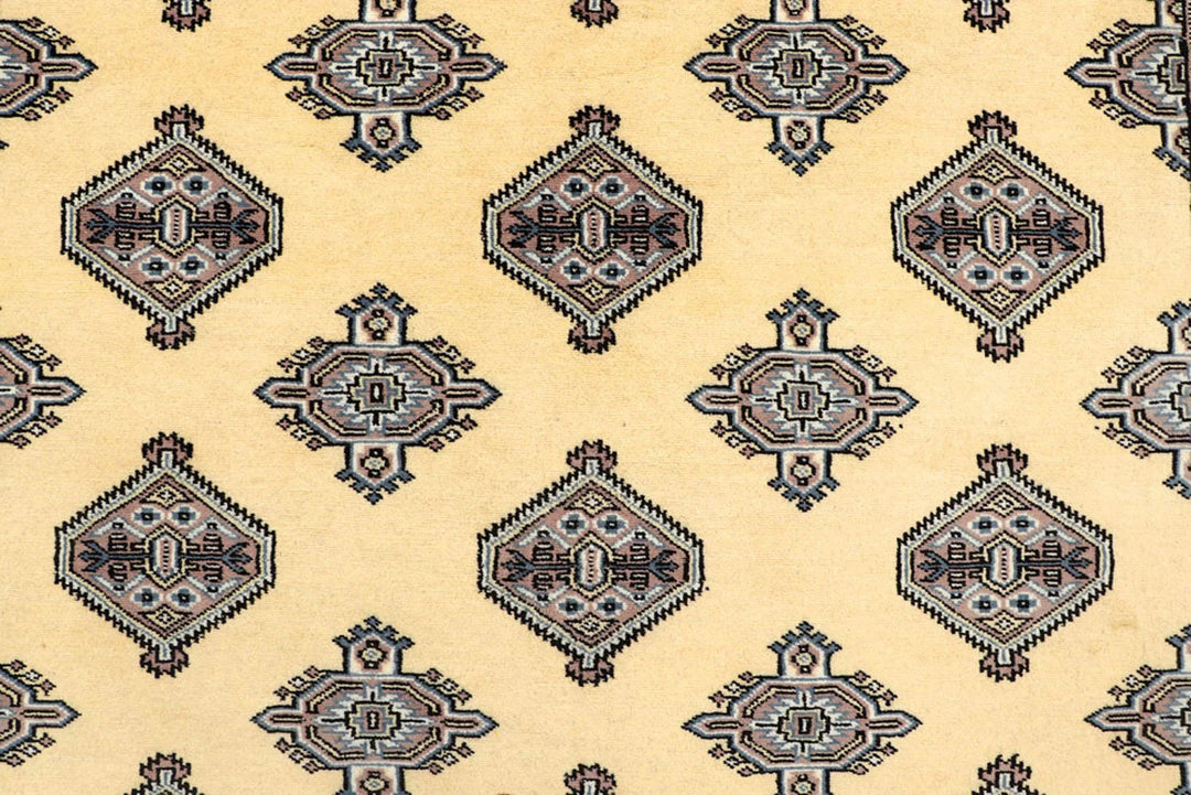 Yellow Pakistani Jaldar Rug 5' 1" x 7' 10" Hand-Knotted | No. QA11380