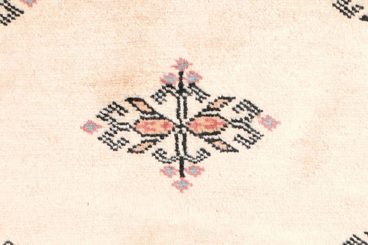 Brown Pakistani Butterfly Rug 2' 6" x 8' 6" Hand-Knotted | No. QA11665