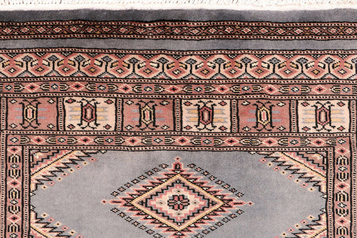 Grey Pakistani Jaldar Rug 3' 1" x 5' 1" Hand-Knotted | No. QA15227