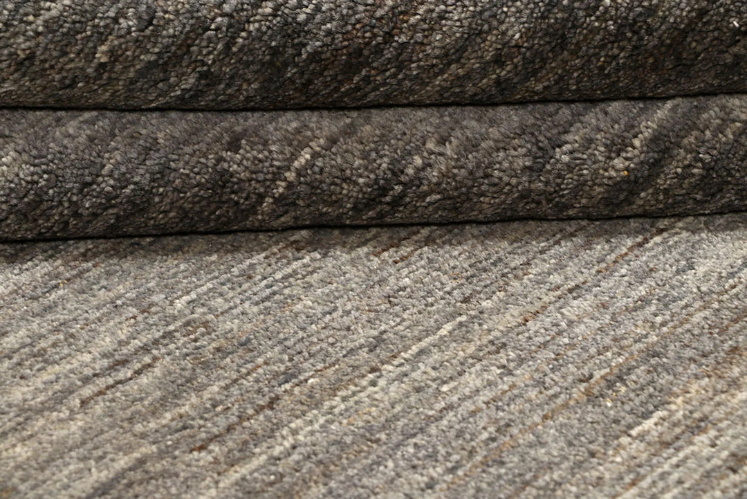 Saddle Brown Pakistani Gabbeh Rug 4' x 6'1" Hand-Knotted | No. QA16660