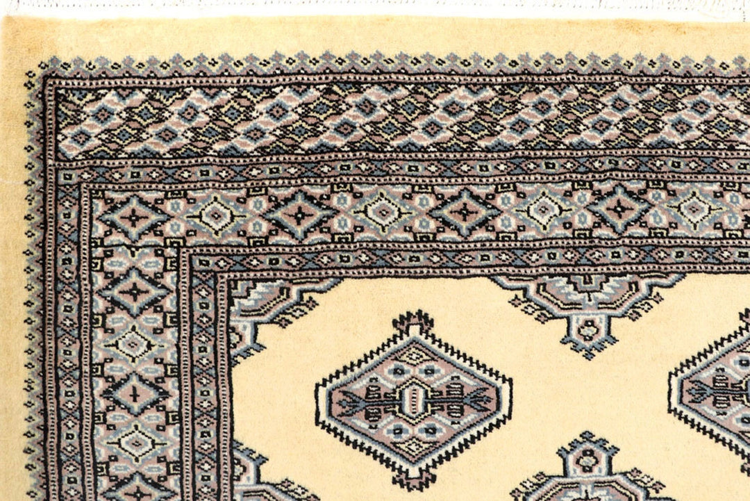 Yellow Pakistani Jaldar Rug 5' 2" x 7' 11" Hand-Knotted | No. QA16971