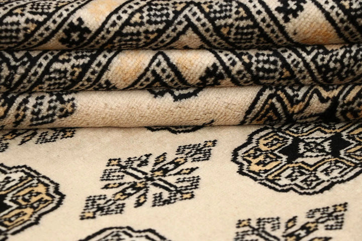 Brown Bokhara Rug 6' x 9' Hand-Knotted | No. QA17359