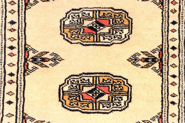 Antique White Pakistani Bokhara Rug 2' 6" x 9' 5" Hand-Knotted | No. QA19194
