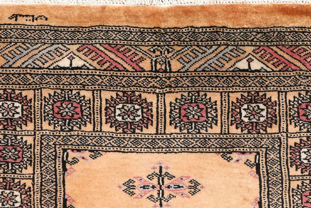 Yellow Pakistani Butterfly Rug 2' 9" x 12' 1" Hand-Knotted | No. QA20050