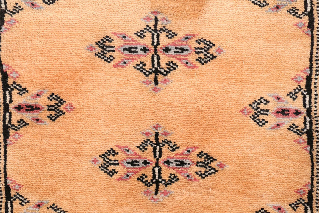Yellow Pakistani Butterfly Rug 2' 9" x 12' 1" Hand-Knotted | No. QA20050