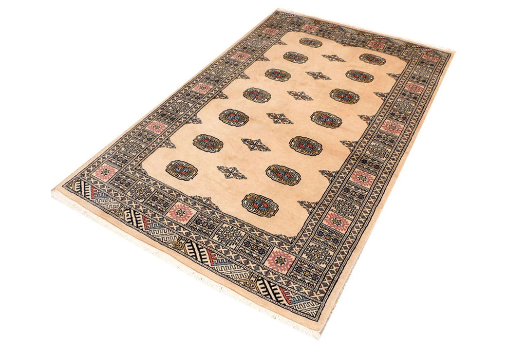 Navajo White Bokhara Rug 4' x 6' 4" Hand-Knotted | No. QA21465