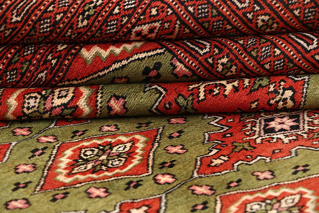 Olive Pakistani Jaldar Rug 8' x 10'11" Hand-Knotted | No. QA26445