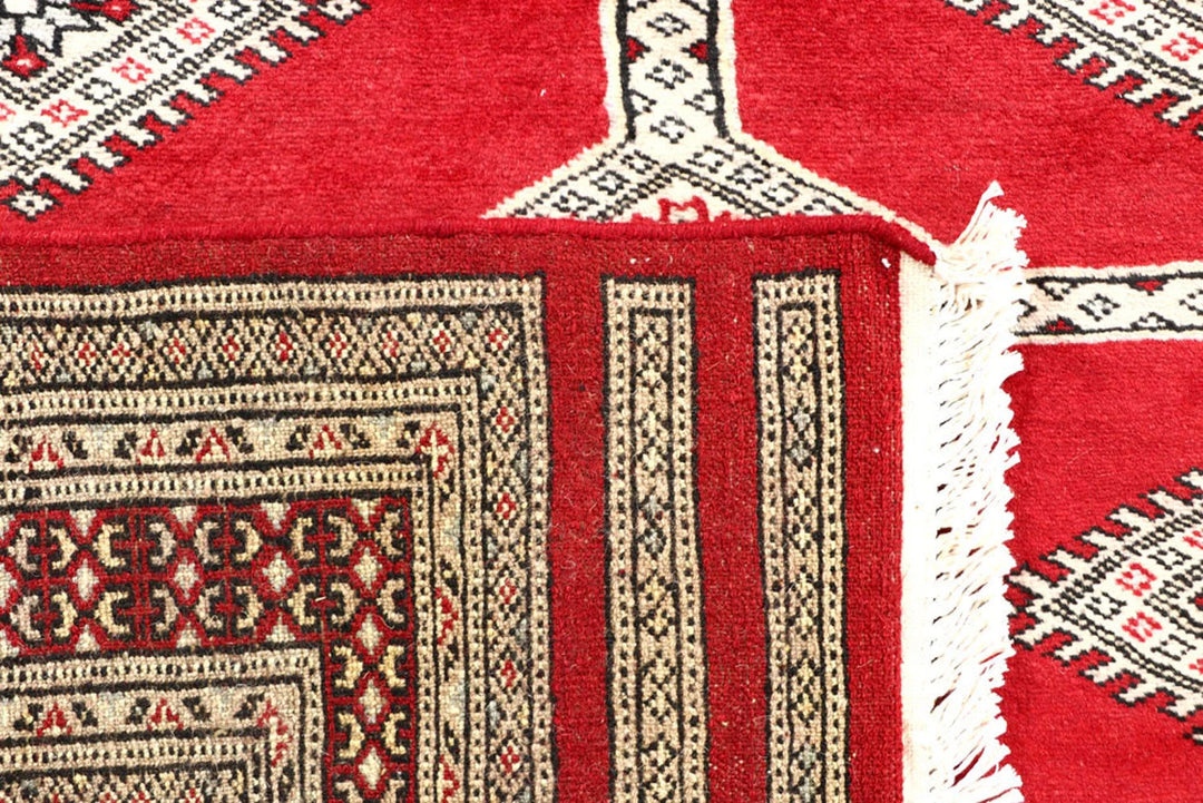 Red Pakistani Jaldar Rug 4' 6" x 6' 5" Hand-Knotted | No. QA26665