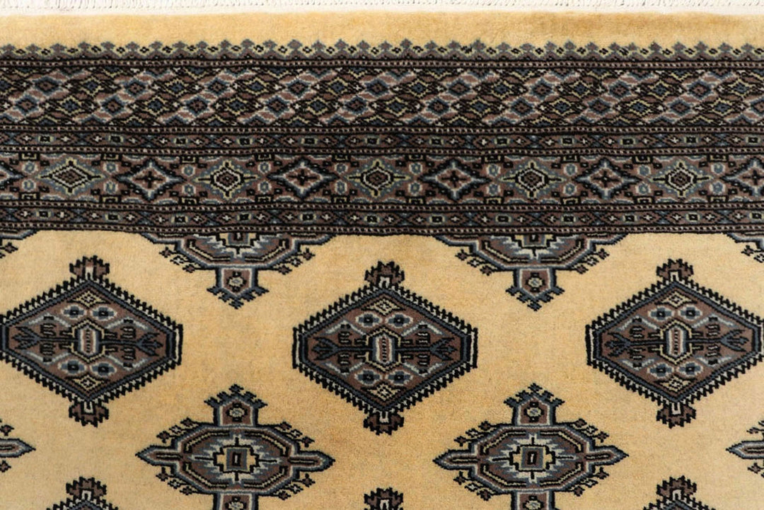 Yellow Pakistani Jaldar Rug 5' x 8'2" Hand-Knotted | No. QA26830