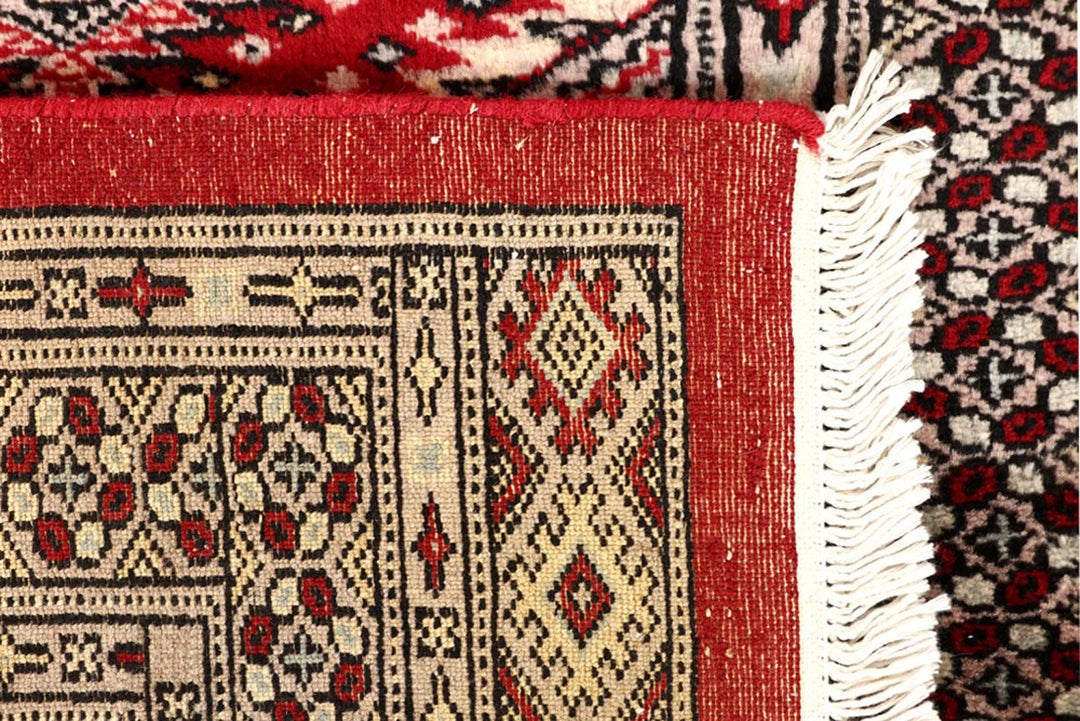 Red Pakistani Jaldar Rug 2' 7" x 15' 11" Hand-Knotted | No. QA27430