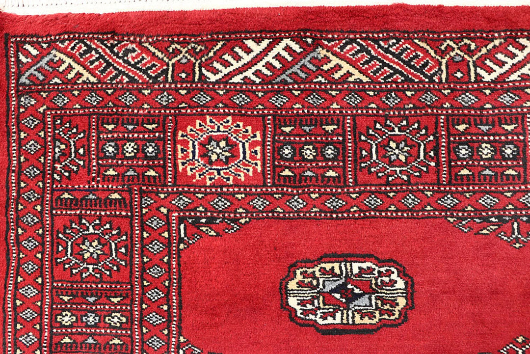 Red Pakistani Bokhara Rug 4' x 5'10" Hand-Knotted | No. QA28590