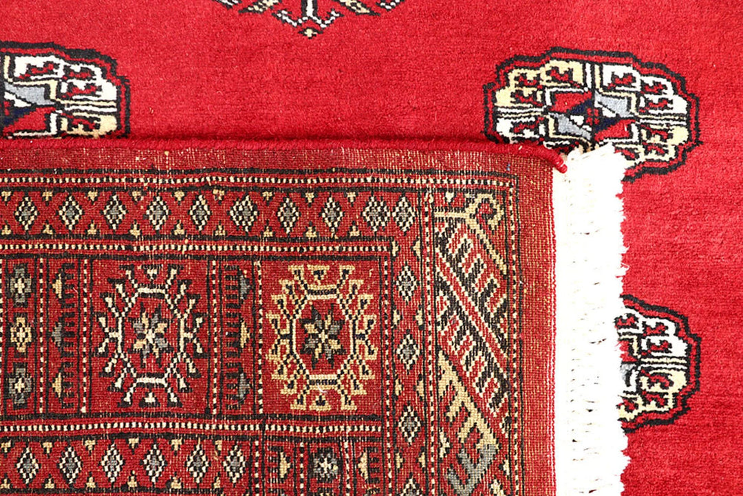 Red Pakistani Bokhara Rug 4' x 5'10" Hand-Knotted | No. QA28590