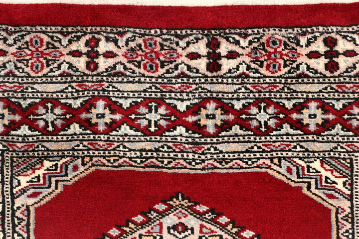 Red Pakistani Jaldar Rug 2' 7" x 9' 11" Hand-Knotted | No. QA29301