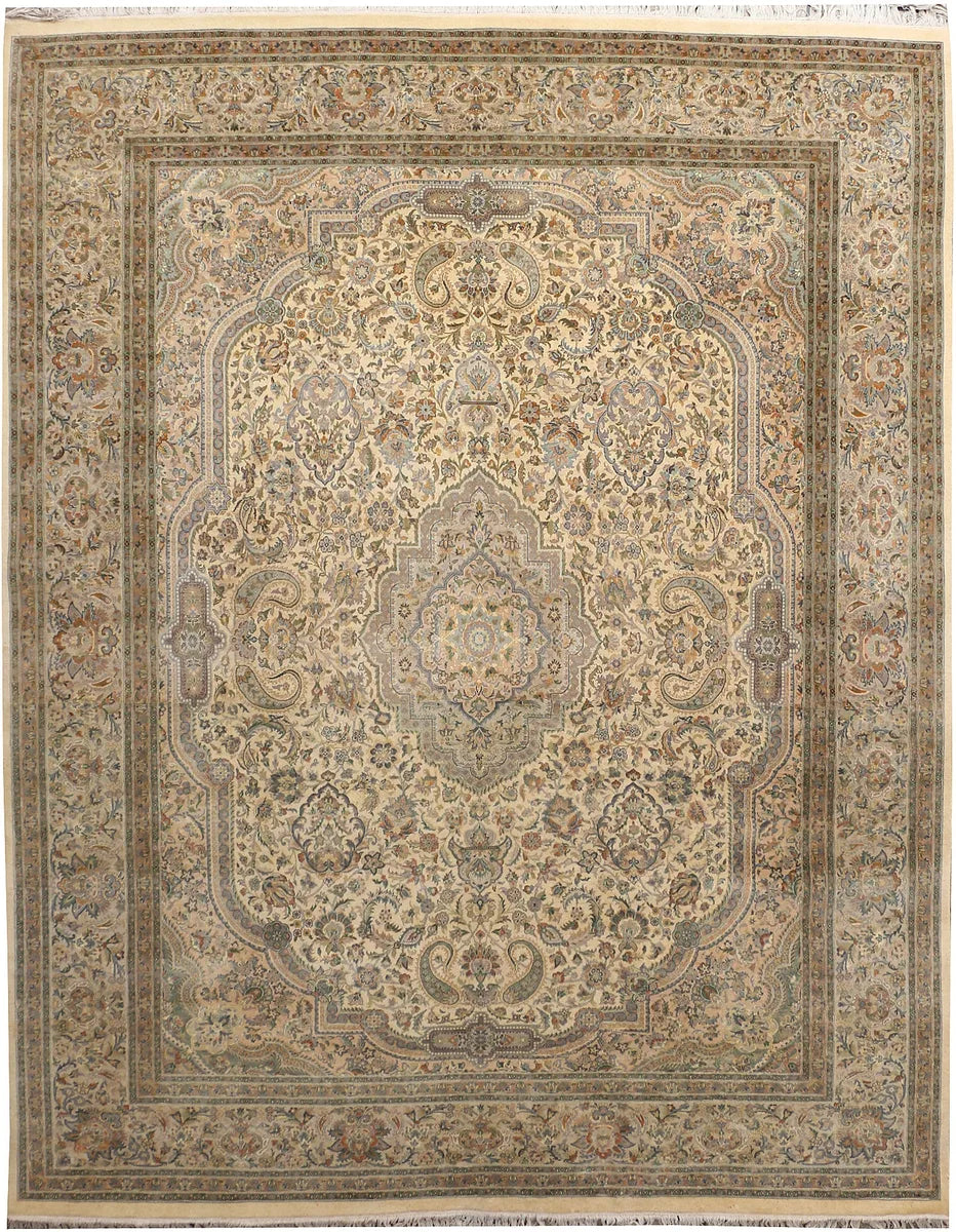 Brown Pakistani Isfahan Rug 8' x 10'2" Hand-Knotted | No. QA29830