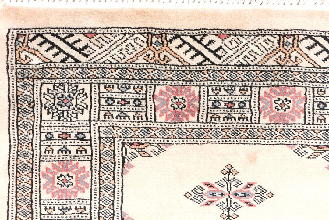 Bisque Pakistani Butterfly Runner 2' 6" x 6' 8" Hand-Knotted | No. QA31372