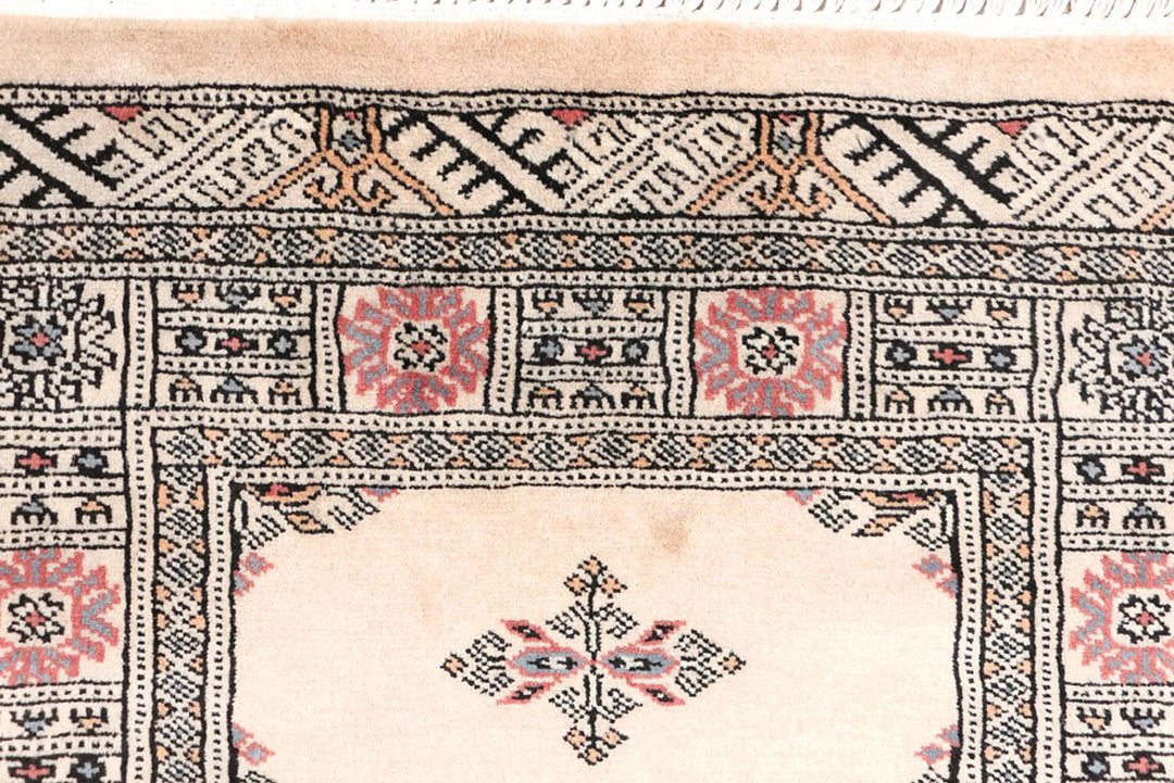 Bisque Pakistani Butterfly Runner 2' 6" x 6' 8" Hand-Knotted | No. QA31372