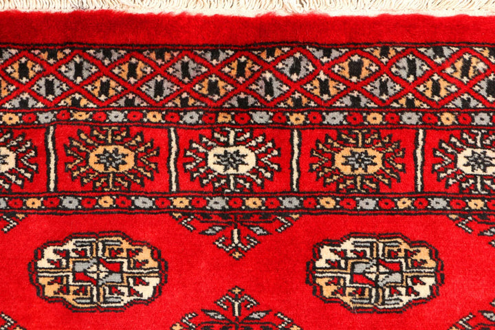 Red Pakistani Bokhara Rug 3' 1" x 5' 1" Hand-Knotted | No. QA31606