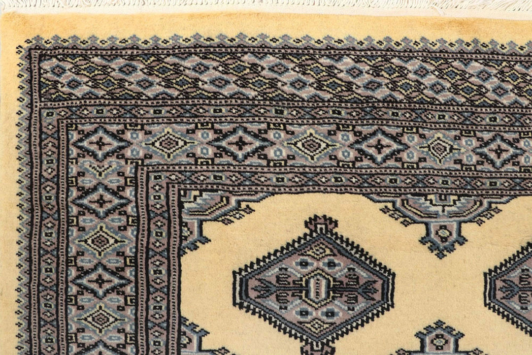 Yellow Pakistani Jaldar Rug 5' x 8' Hand-Knotted | No. QA32246