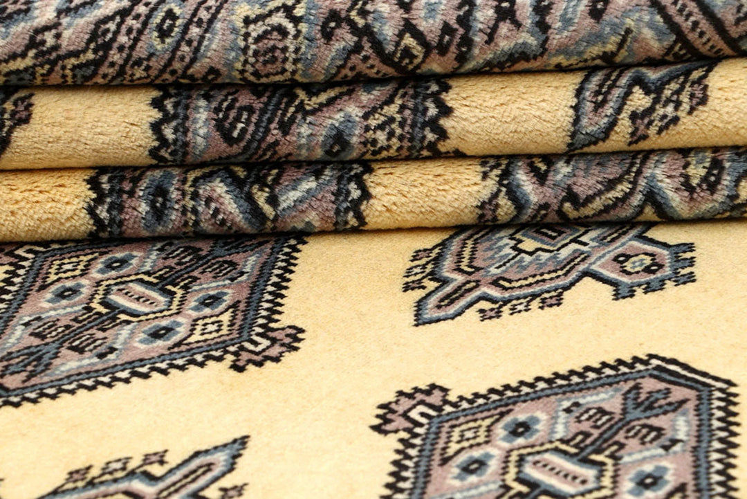 Yellow Pakistani Jaldar Rug 5' x 8' Hand-Knotted | No. QA32246