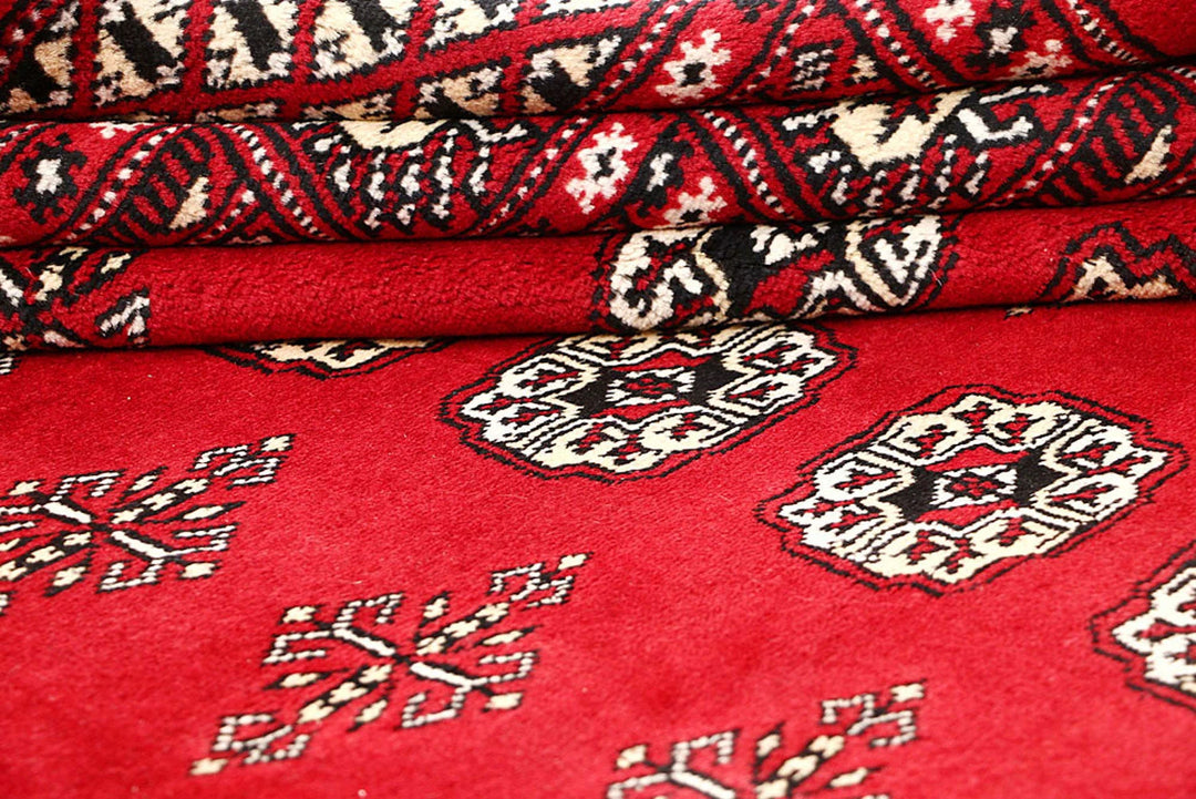 Red Pakistani Bokhara Rug 9' 3" x 12' 4" Hand-Knotted | No. QA32748