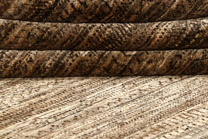 Brown Pakistani Gabbeh Rug 5' 5" x 8' 1" Hand-Knotted | No. QA33533