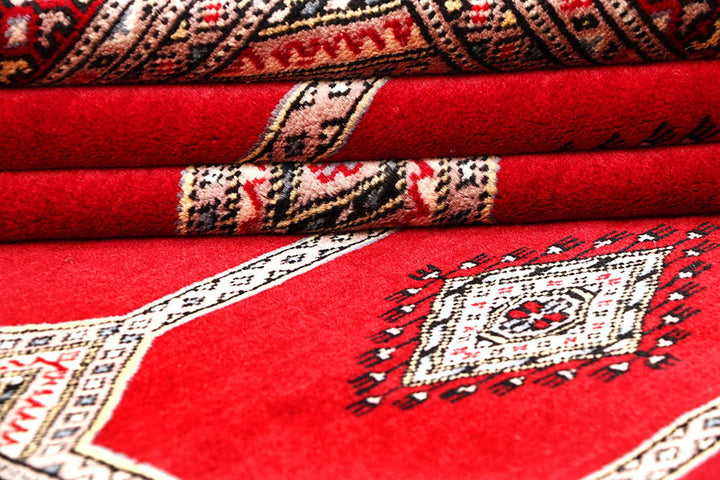 Red Pakistani Jaldar Rug 4' 7" x 6' 7" Hand-Knotted | No. QA34825