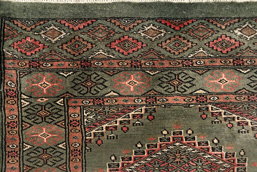 Dark Sea Green Pakistani Jaldar Runner 2' 7" x 9' 9" Hand-Knotted | No. QA38678