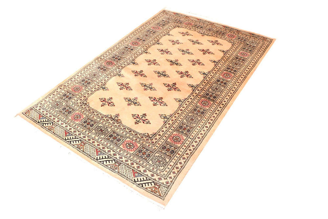 Navajo White Pakistani Bokhara Rug 4' 1" x 6' 2" Hand-Knotted | No. QA40691