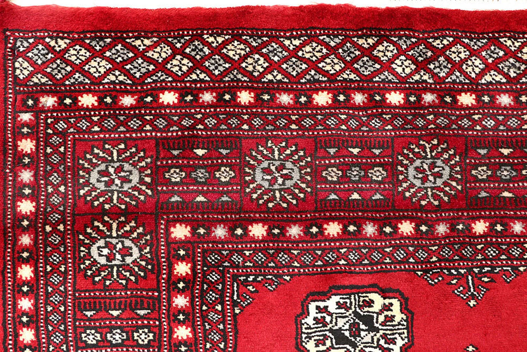 Red Pakistani Bokhara Rug 4' x 7'7" Hand-Knotted | No. QA41406