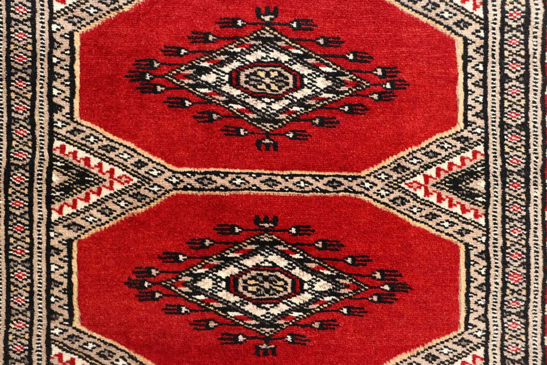 Red Pakistani Jaldar Rug 2' 6" x 9' 2" Hand-Knotted | No. QA41472