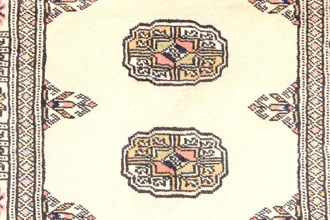 Antique White Pakistani Bokhara Rug 2' 6" x 8' 10" Hand-Knotted | No. QA41499