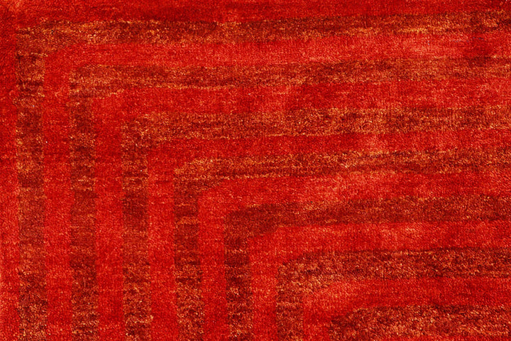 Crimson Pakistani Gabbeh Rug 4' 7" x 6' 8" Hand-Knotted | No. QA43343
