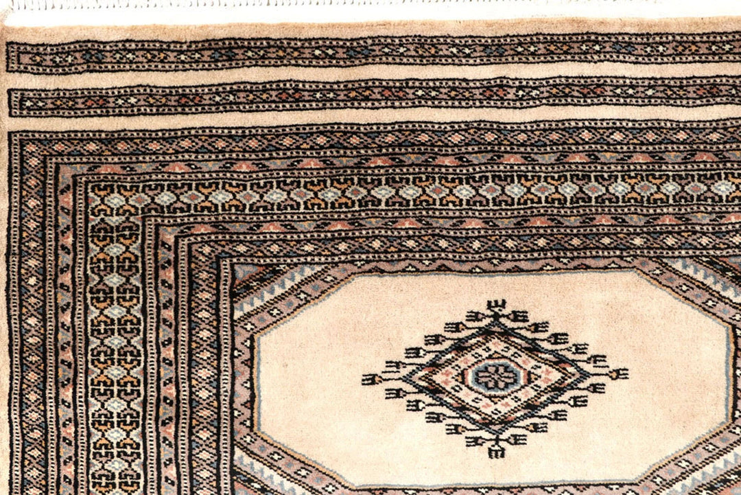 Brown Pakistani Jaldar Rug 4' 8" x 6' 7" Hand-Knotted | No. QA43537