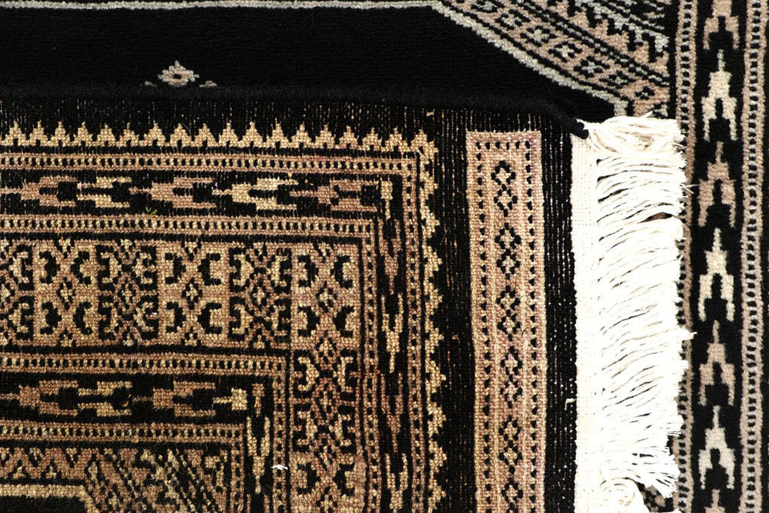 Grey Pakistani Jaldar Rug 2' 7" x 10' 4" Hand-Knotted | No. QA44917