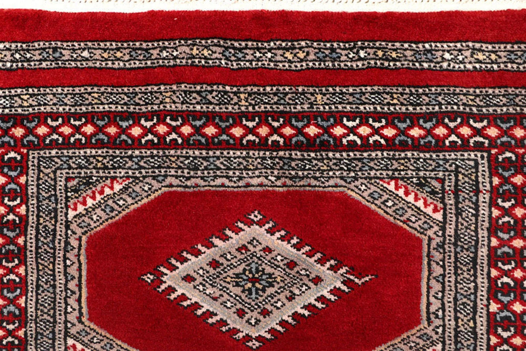 Red Pakistani Jaldar Rug 2' 5" x 8' 11" Hand-Knotted | No. QA47650