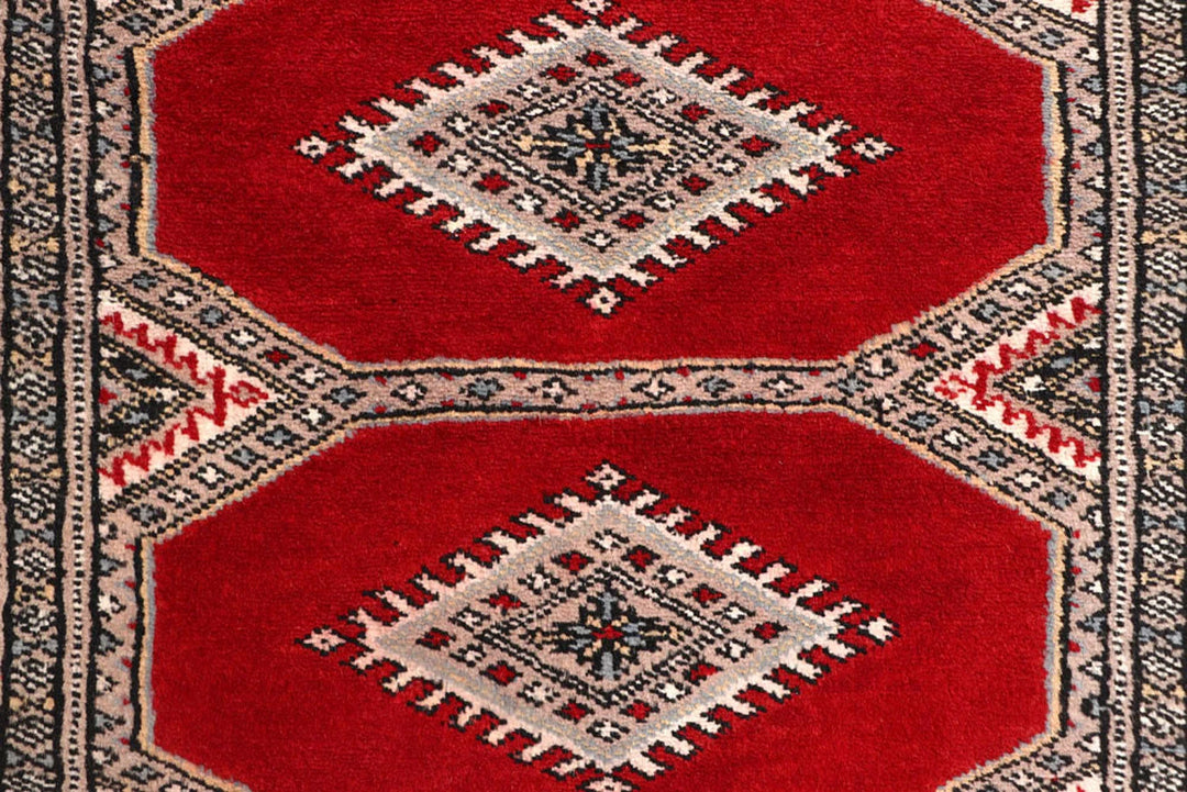 Red Pakistani Jaldar Rug 2' 5" x 8' 11" Hand-Knotted | No. QA47650
