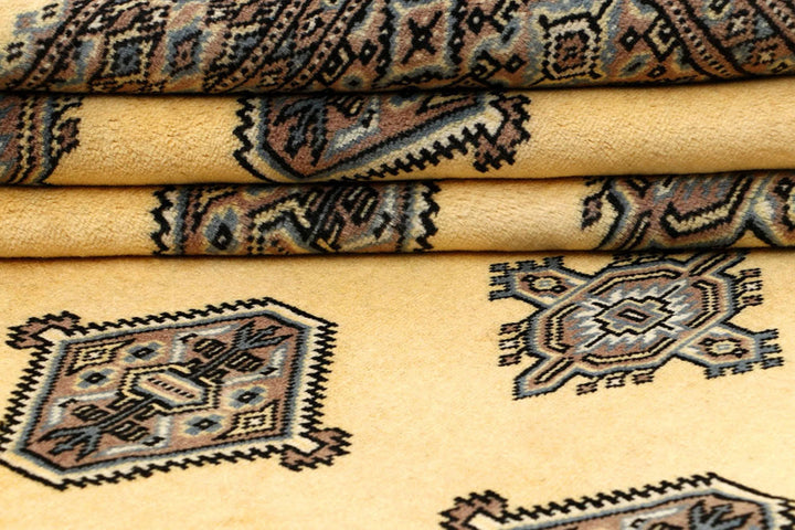 Yellow Pakistani Jaldar Rug 5' 1" x 7' 10" Hand-Knotted | No. QA48246