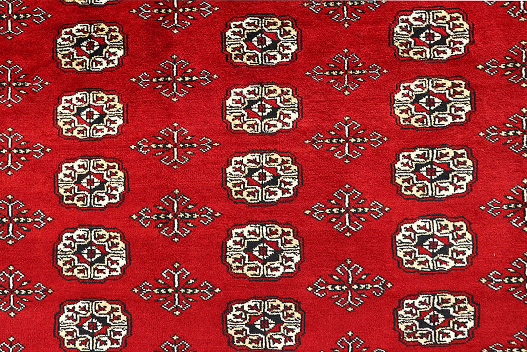 Red Pakistani Bokhara Rug 8' 11" x 12' 6" Hand-Knotted | No. QA49325