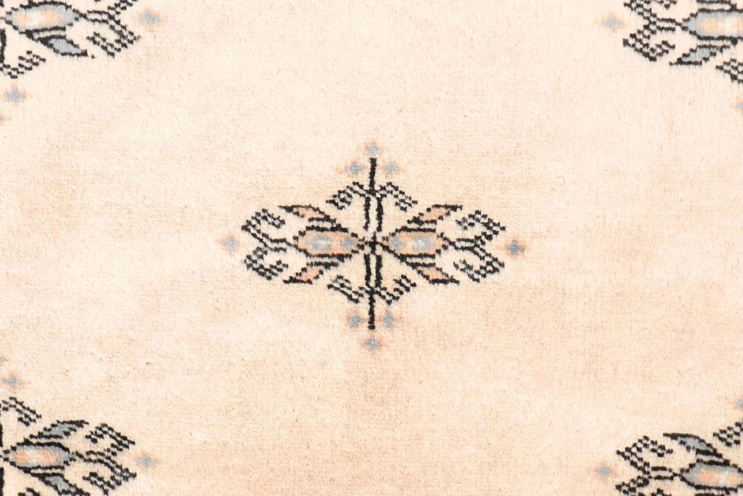 Wheat Pakistani Butterfly Rug 2' 7" x 7' 2" Hand-Knotted | No. QA50343