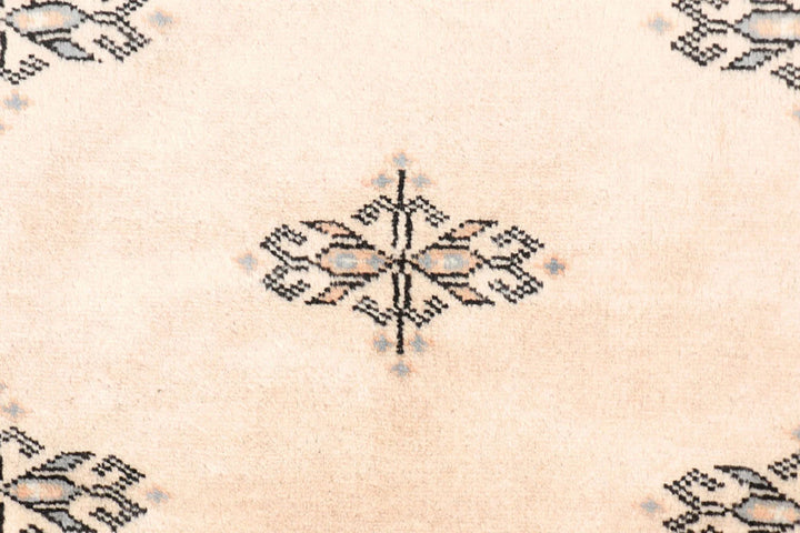 Wheat Pakistani Butterfly Rug 2' 7" x 7' 2" Hand-Knotted | No. QA50343
