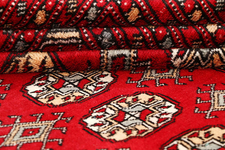 Red Pakistani Bokhara Rug 9' 1" x 12' Hand-Knotted | No. QA50526