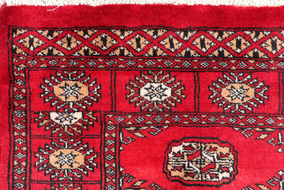 Dark Red Pakistani Bokhara Rug 3' 1" x 5' 1" Hand-Knotted | No. QA51625