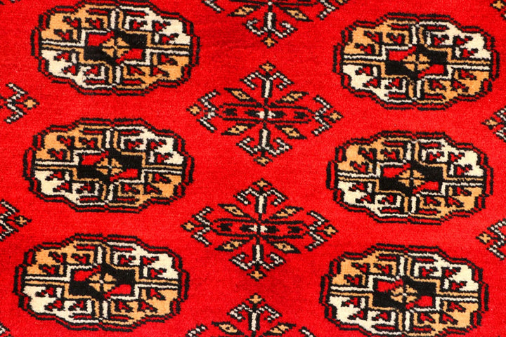 Red Pakistani Bokhara Rug 2' 7" x 8' 7" Hand-Knotted | No. QA51865
