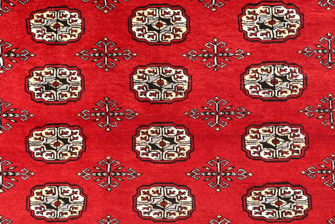 Red Pakistani Bokhara Rug 8' 10" x 12' 4" Hand-Knotted | No. QA54779