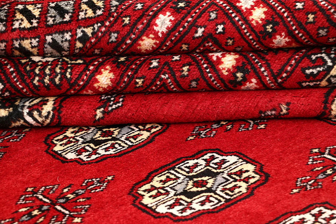 Red Pakistani Bokhara Rug 8' 10" x 12' 4" Hand-Knotted | No. QA54779