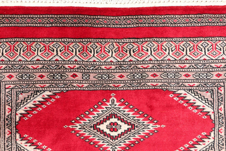 Red Pakistani Jaldar Rug 2' 7" x 3' 7" Hand-Knotted | No. QA55611