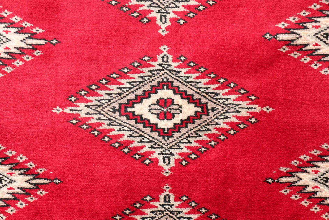 Red Pakistani Jaldar Rug 2' 7" x 3' 7" Hand-Knotted | No. QA55611